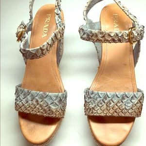 Prada snack skin shoes 37